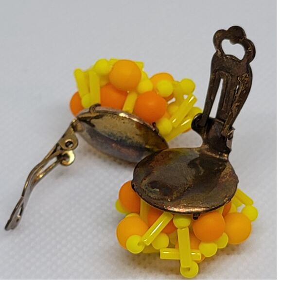Vintage Clip On Yellow Orange Lucite Galaxy Cluster West Germany Marking Bright - Picture 3 of 9